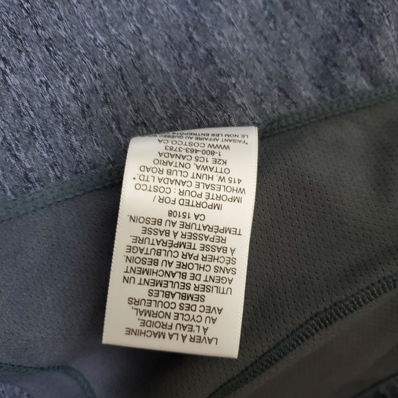 Kirkland Athletic Tee With Small Zipped Pocket Black Size XL - Picture 7 of 9